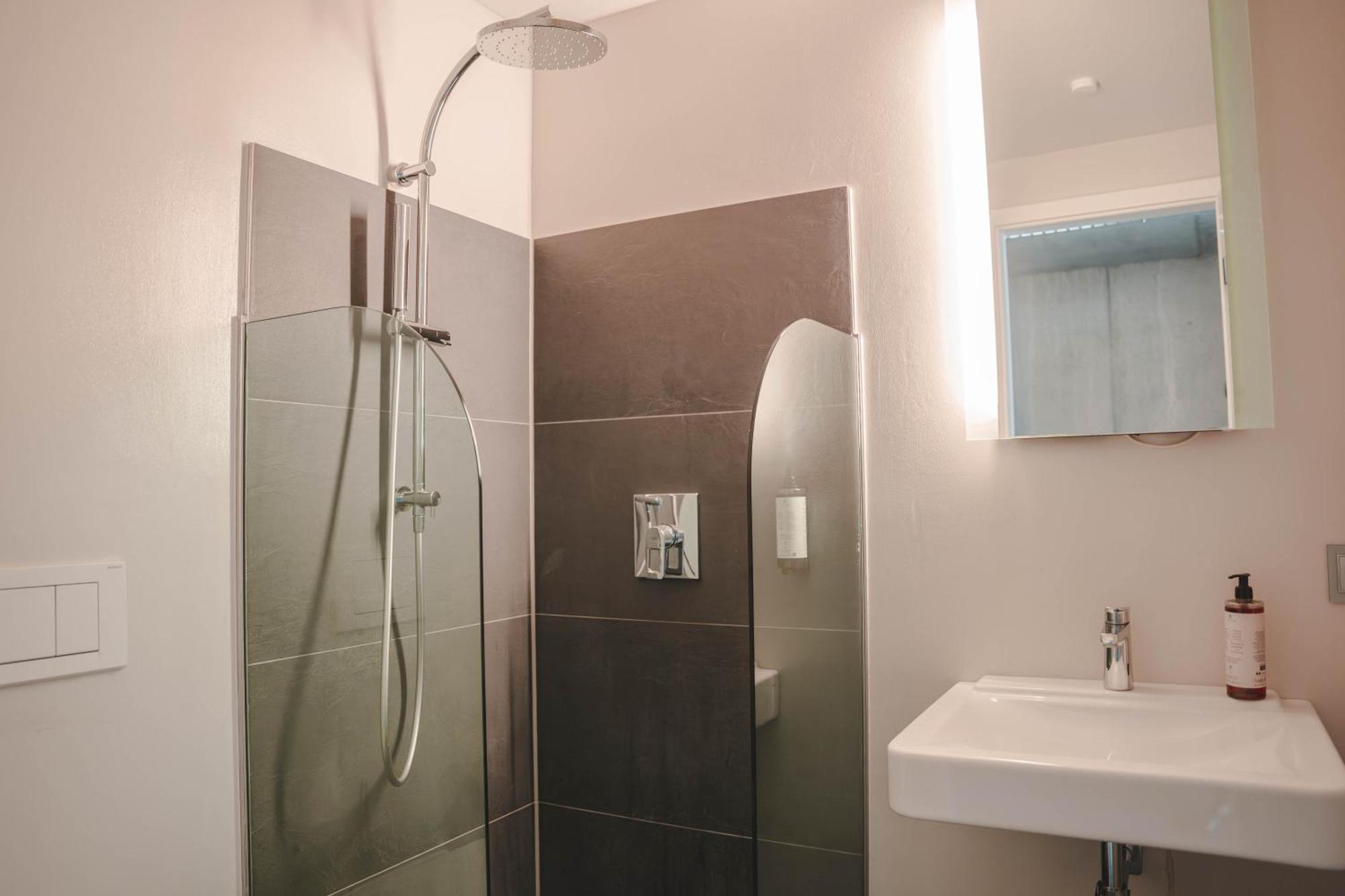 Sunset Club - Loft - 155 M2 Sichtbeton - Zentral Apartment Меминген Екстериор снимка